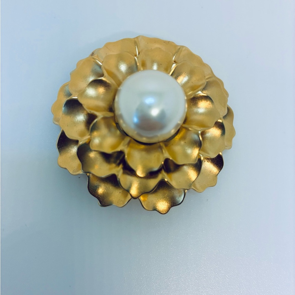 Gold Tone Flower Brooch with Pearl Center Monet